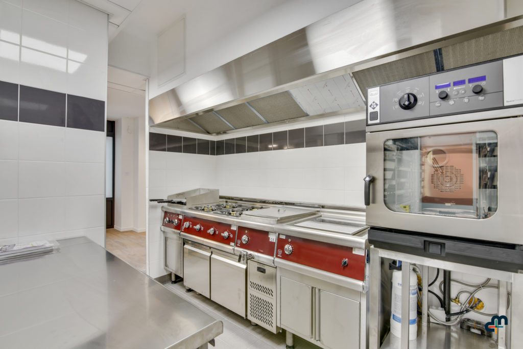 Cuisine restaurant solidaire